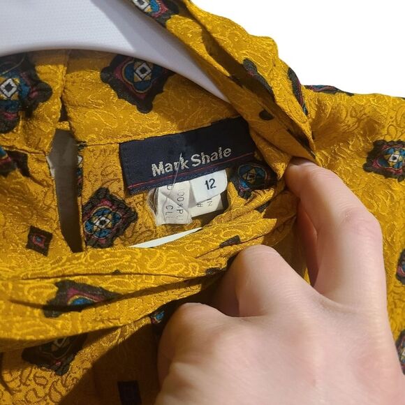 Mark Shale Vtg Gold Diamond Silk Blouse - Picture 7 of 7